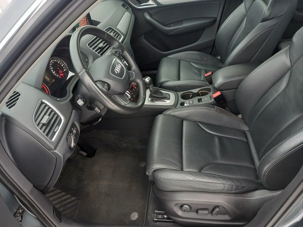 Audi Q3 - Zdjęcie 29