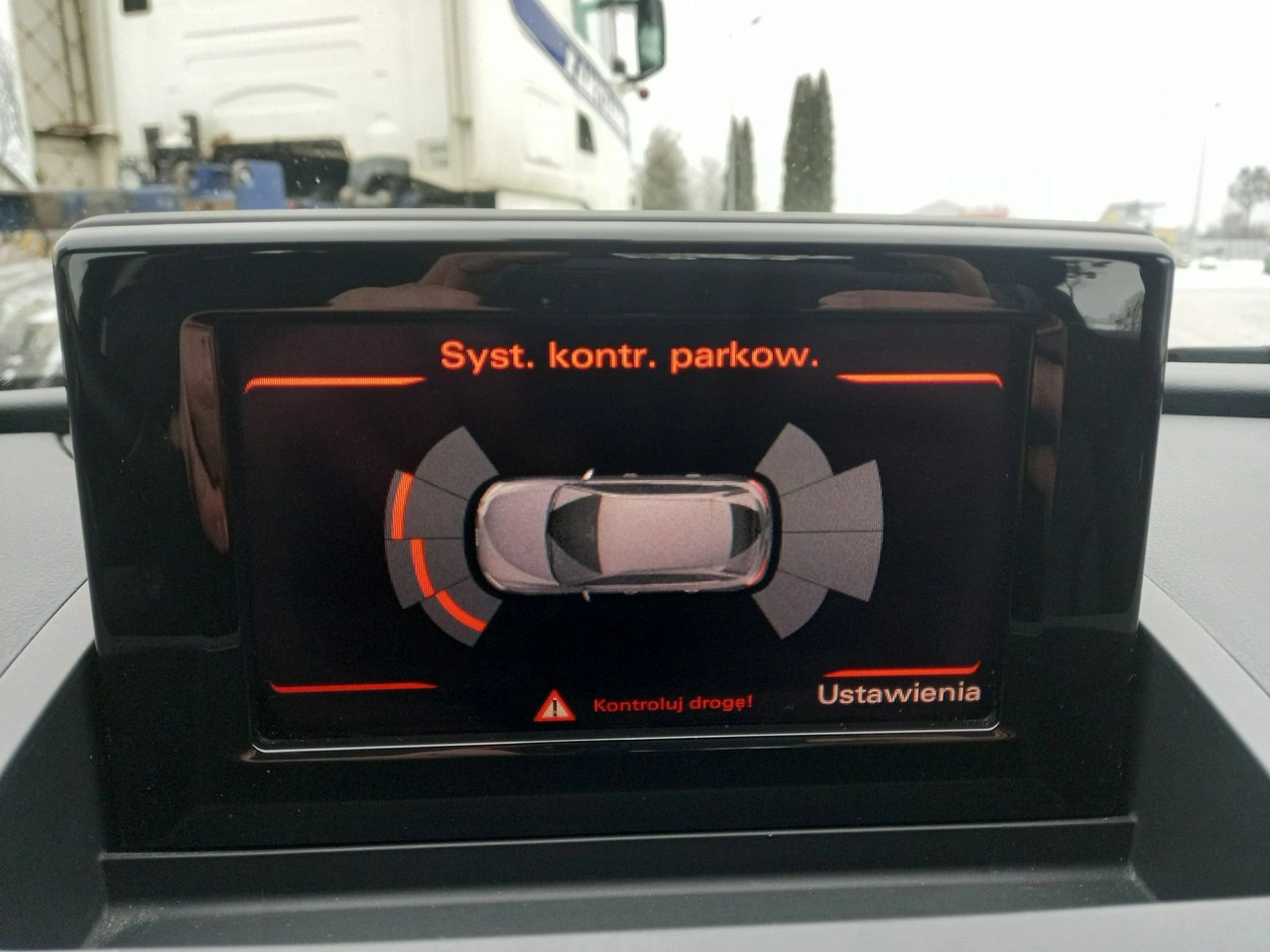 Audi Q3 - Zdjęcie 34