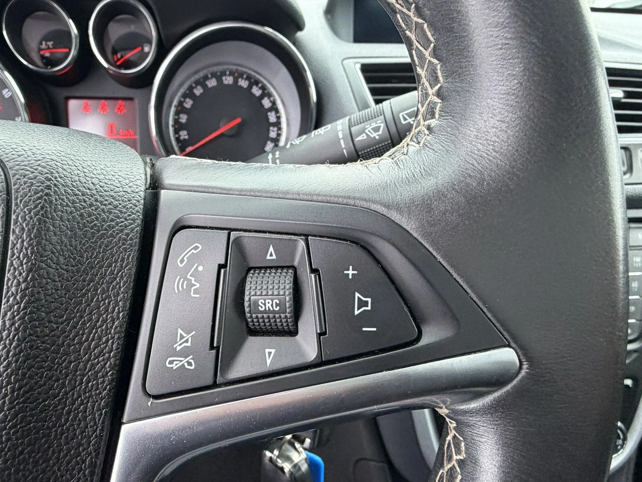 Opel Mokka - Zdjęcie 22