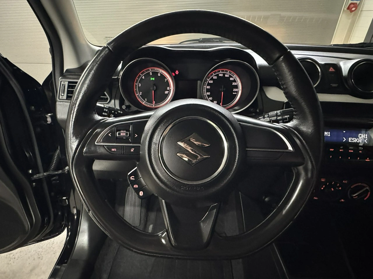 Suzuki Swift - Zdjęcie 27