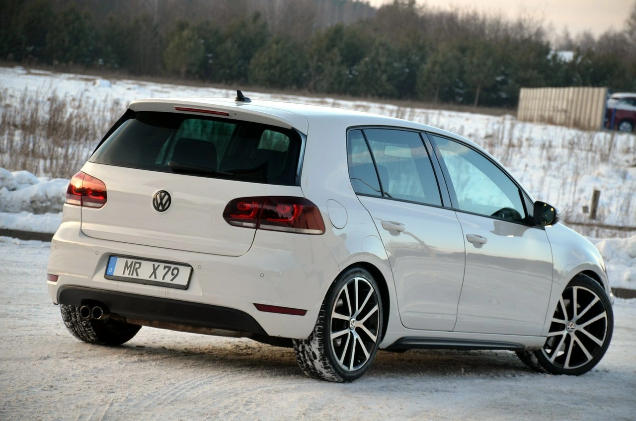 Volkswagen Golf - Zdjęcie 9
