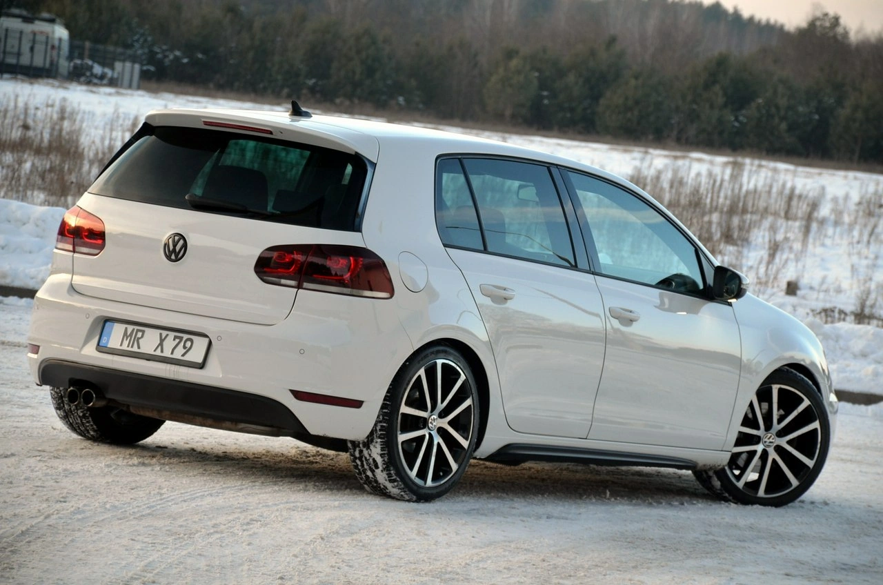 Volkswagen Golf - Zdjęcie 10