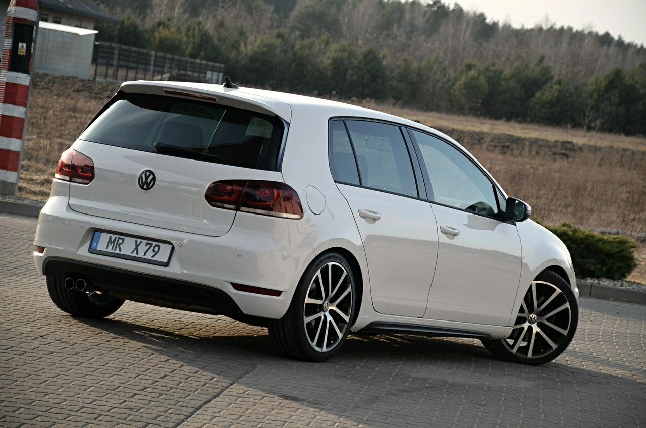 Volkswagen Golf - Zdjęcie 10