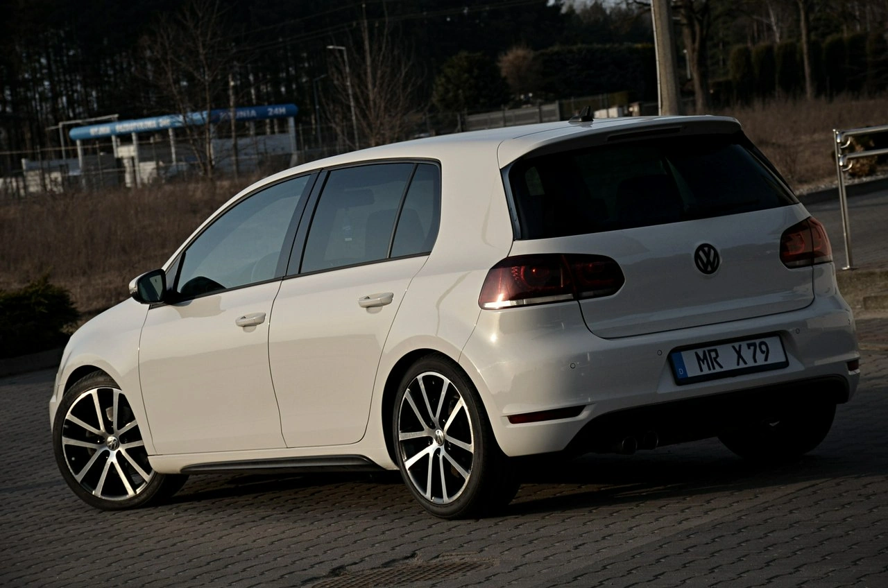 Volkswagen Golf - Zdjęcie 11