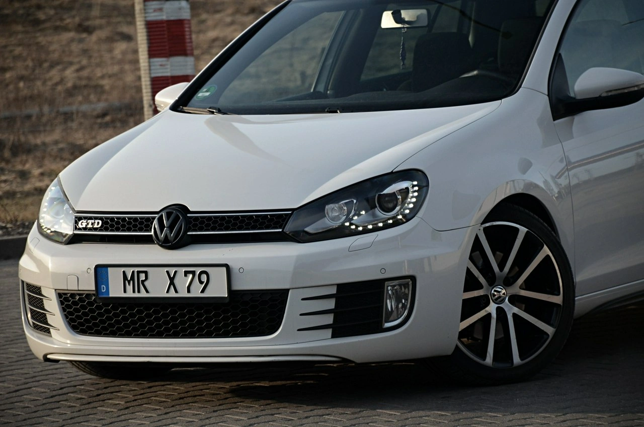 Volkswagen Golf - Zdjęcie 7