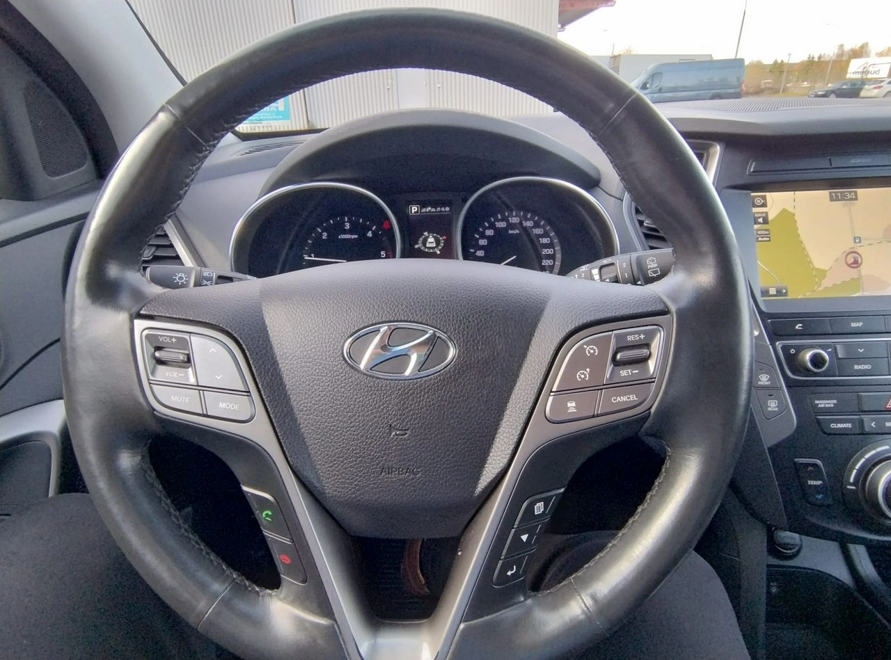 Hyundai Santa Fe - Zdjęcie 8