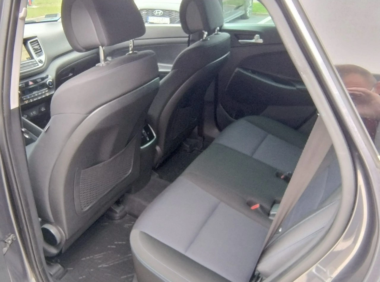 Hyundai Tucson - Zdjęcie 9