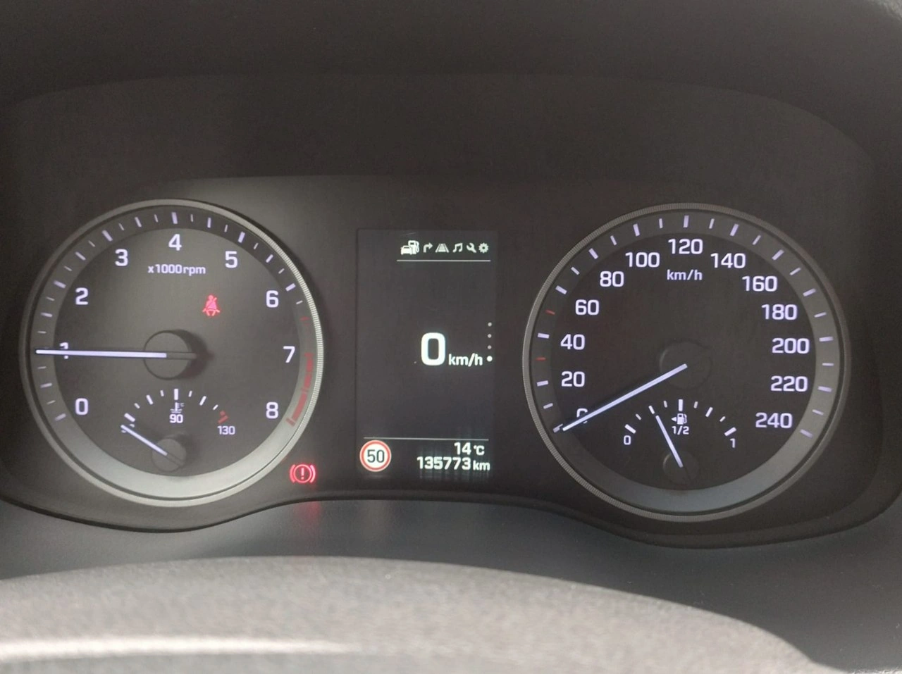 Hyundai Tucson - Zdjęcie 15