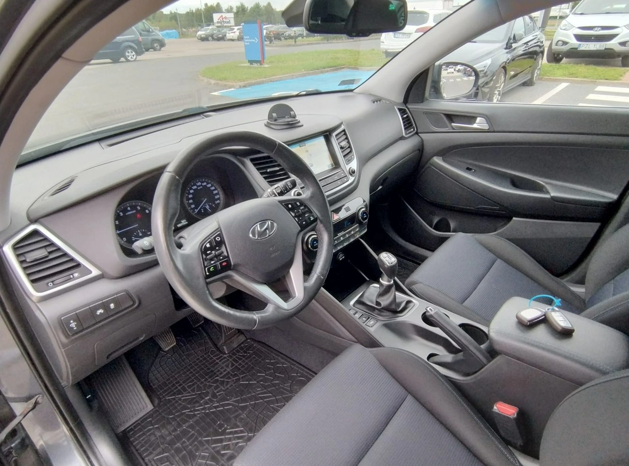 Hyundai Tucson - Zdjęcie 8