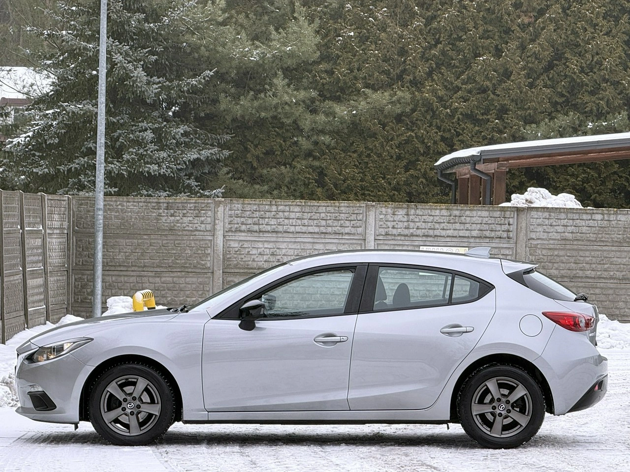 Mazda 3 - Zdjęcie 34