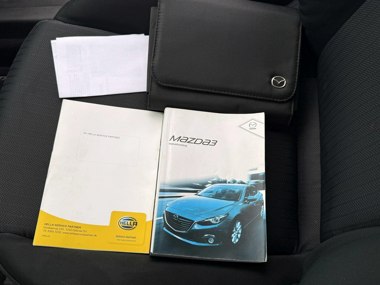 Mazda 3 - Zdjęcie 11