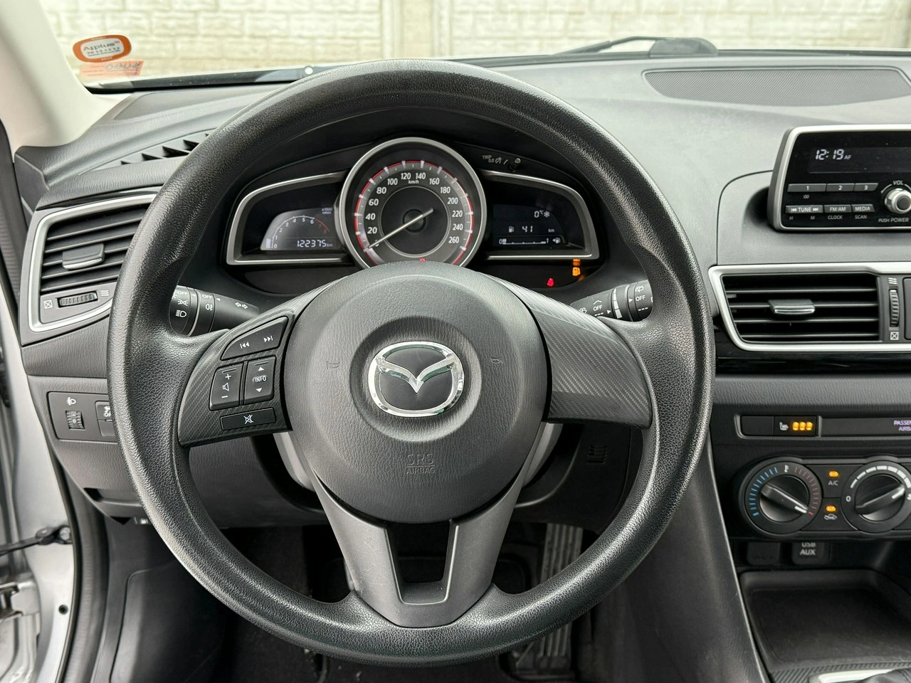 Mazda 3 - Zdjęcie 15