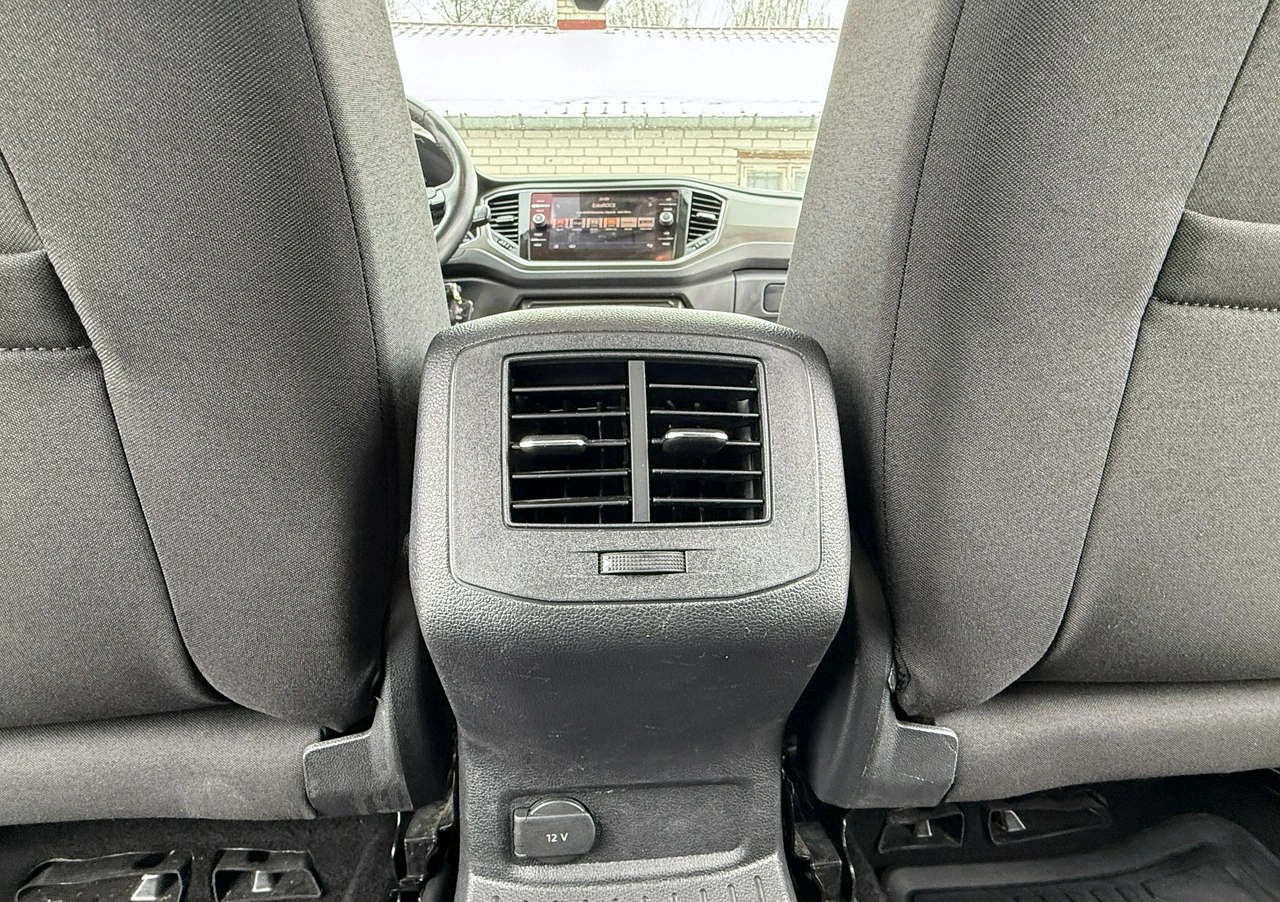 Volkswagen T-Roc - Zdjęcie 23