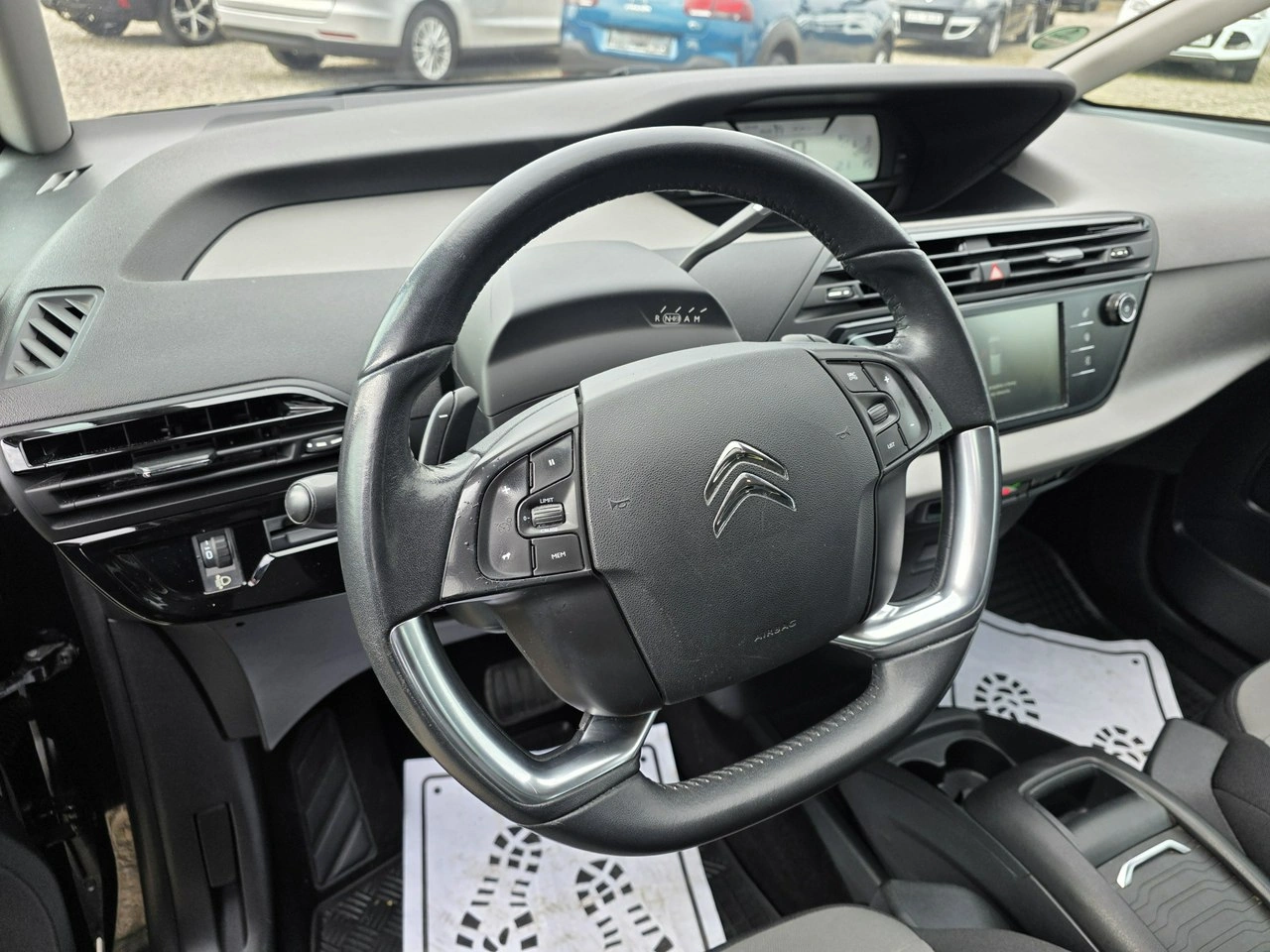 Citroën C4 Picasso - Zdjęcie 9