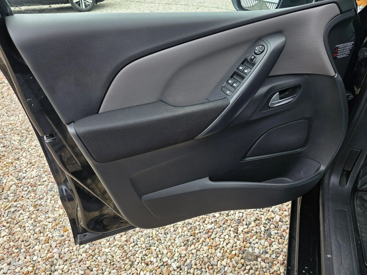 Citroën C4 Picasso - Zdjęcie 10