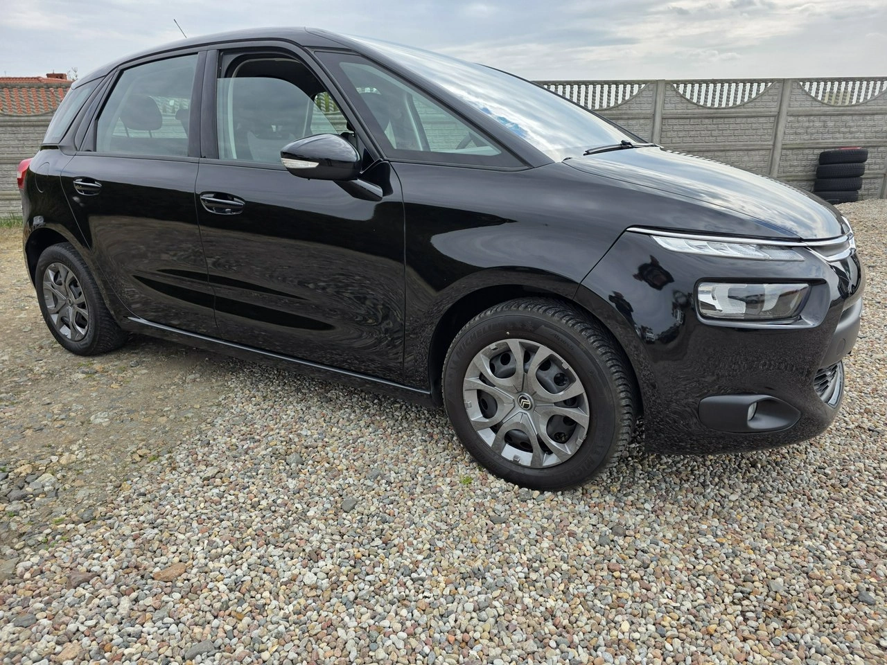 Citroën C4 Picasso - Zdjęcie 17