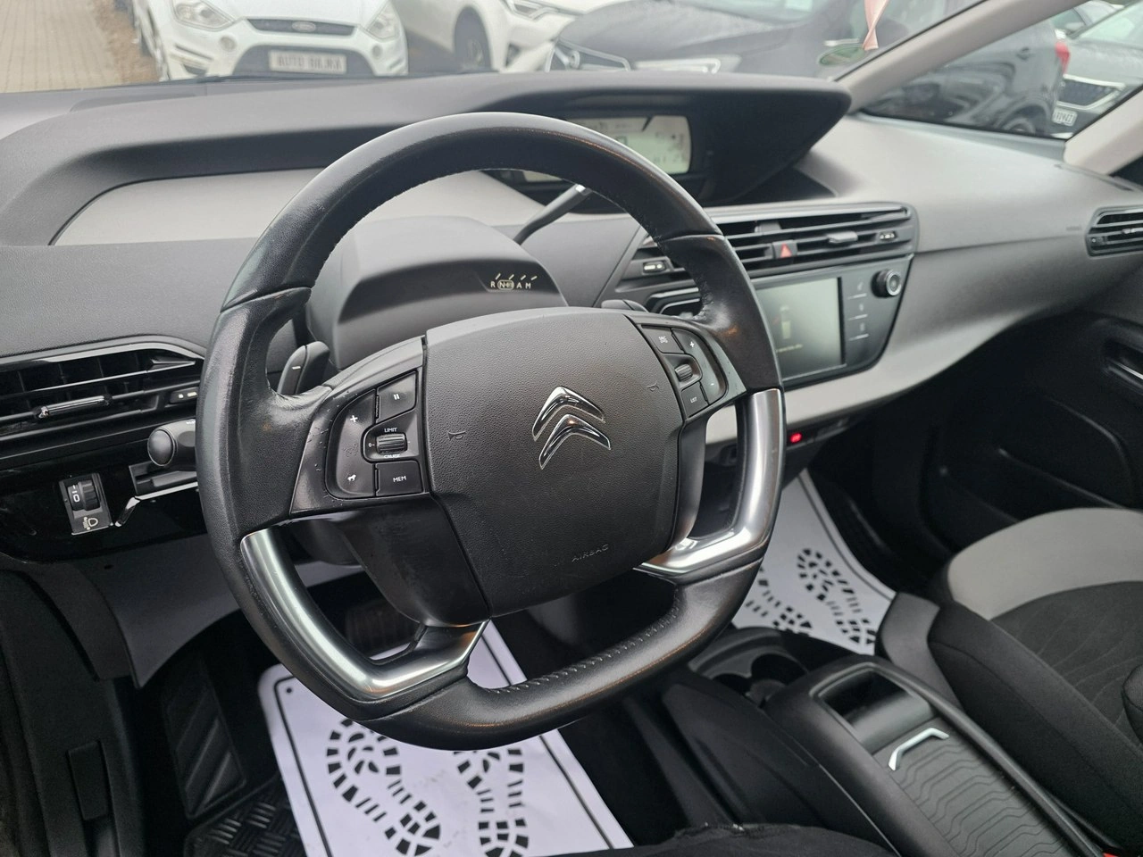 Citroën C4 Picasso - Zdjęcie 25