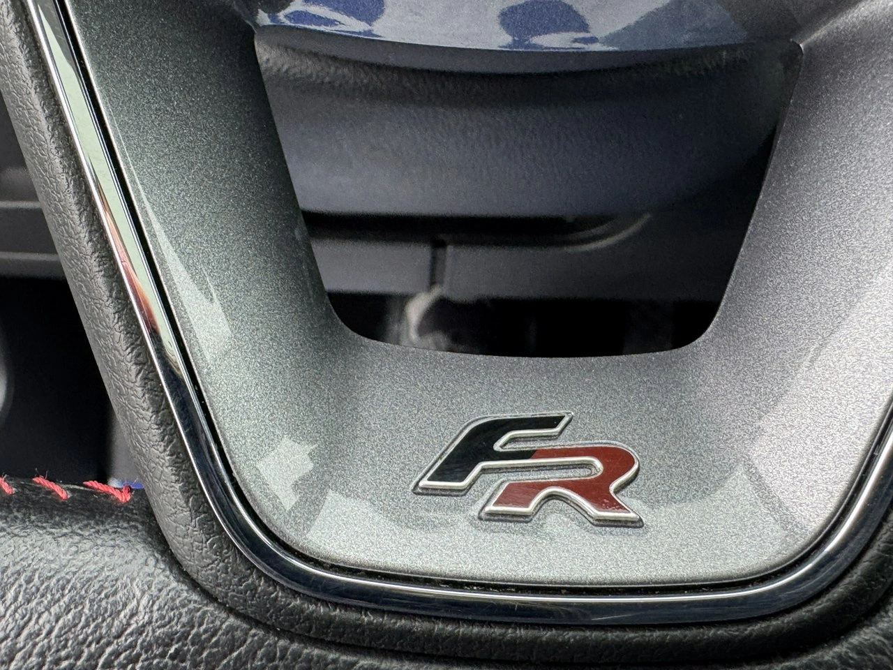 Seat Leon - Zdjęcie 24