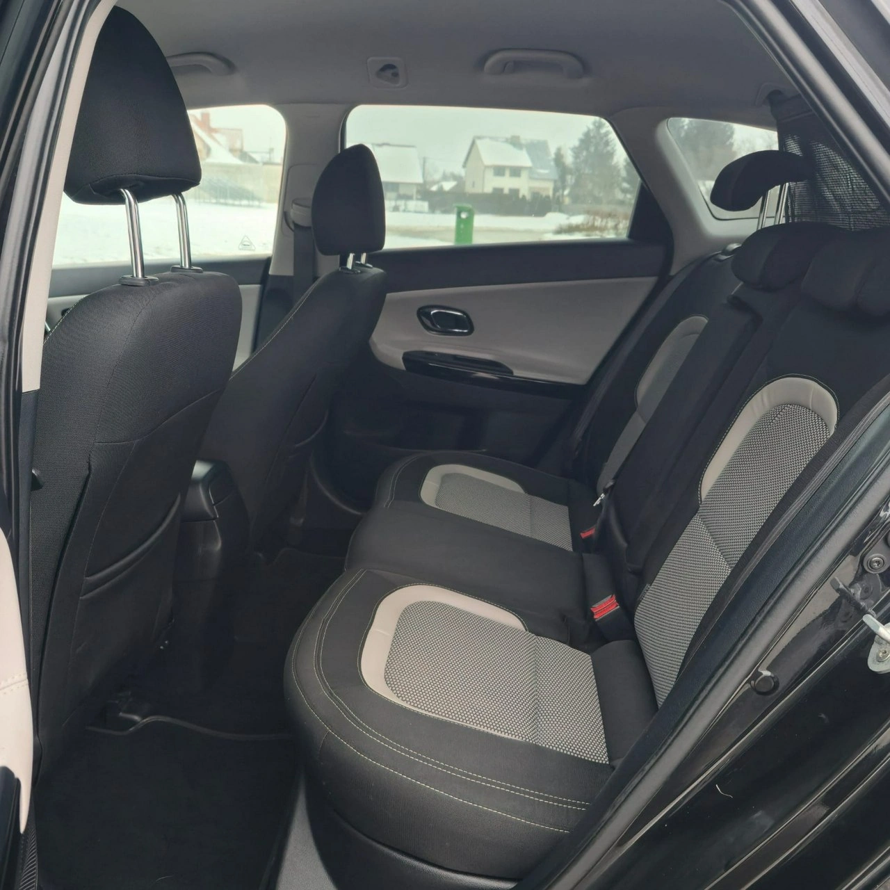 Kia Ceed - Zdjęcie 19