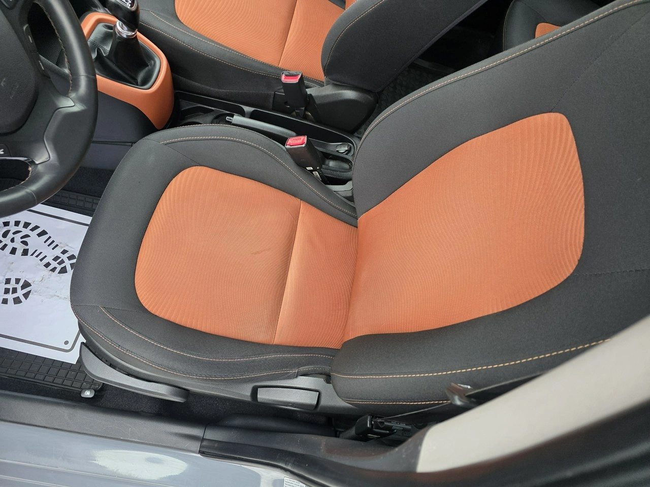 Hyundai i10 - Zdjęcie 21