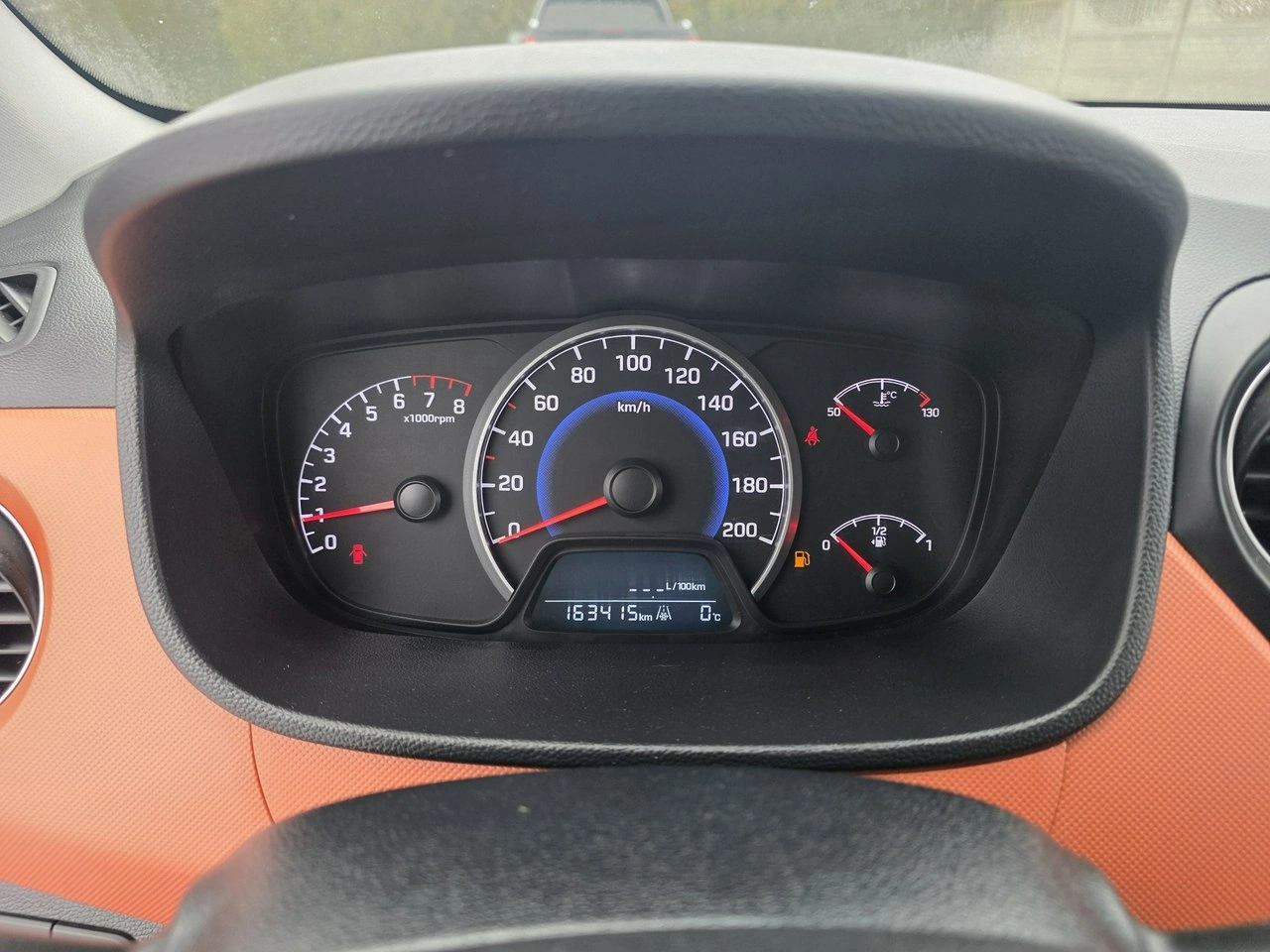 Hyundai i10 - Zdjęcie 25