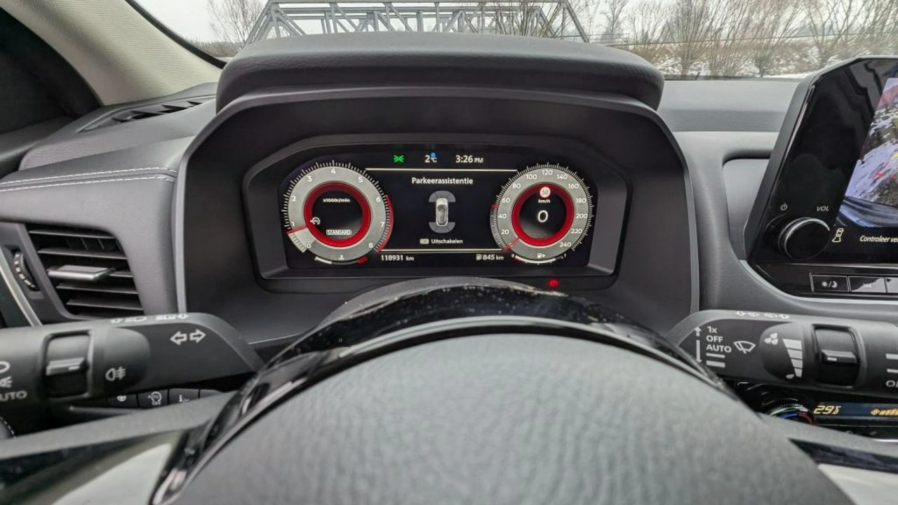 Nissan Qashqai - Zdjęcie 14