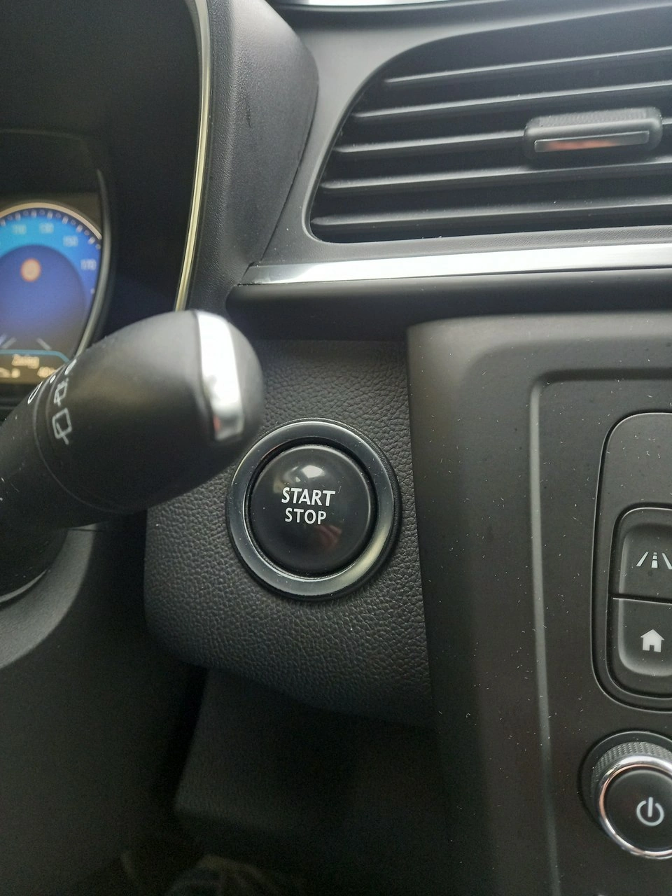 Renault Kadjar - Zdjęcie 34