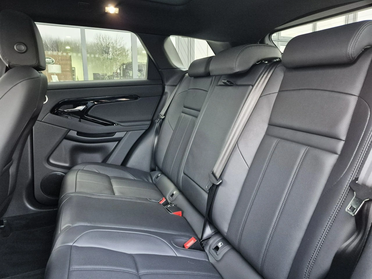 Land Rover Range Rover Evoque - Zdjęcie 19