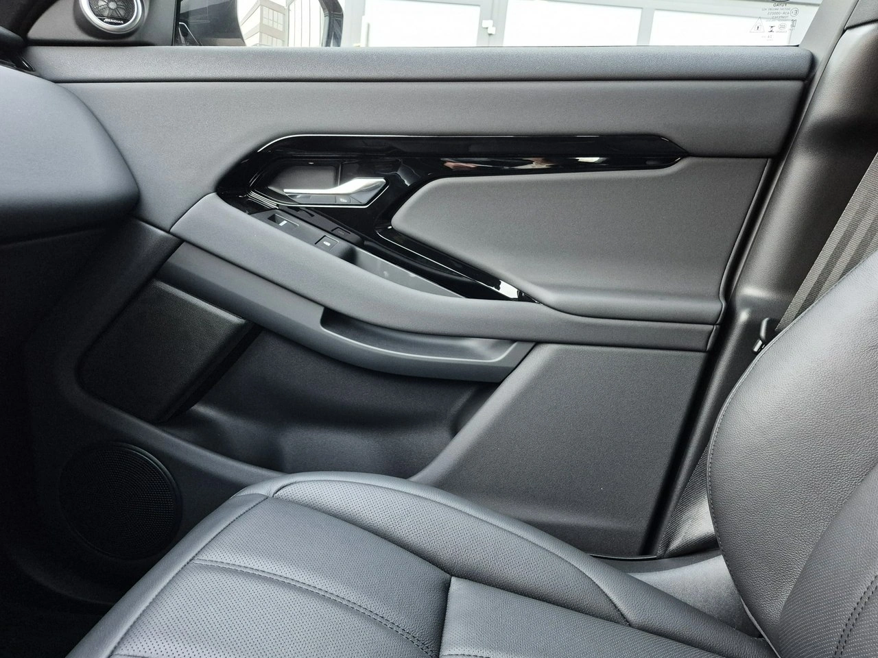 Land Rover Range Rover Evoque - Zdjęcie 35