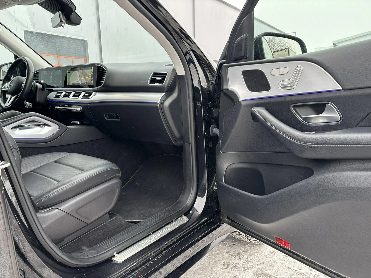 Mercedes GLE 300 - Zdjęcie 16