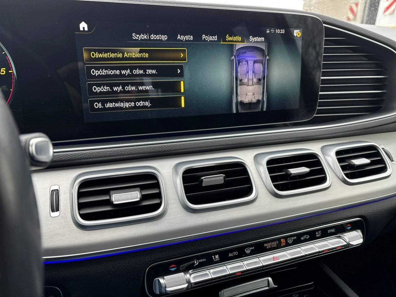 Mercedes GLE 300 - Zdjęcie 24