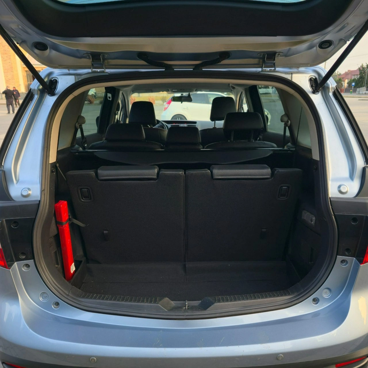 Mazda 5 - Zdjęcie 17