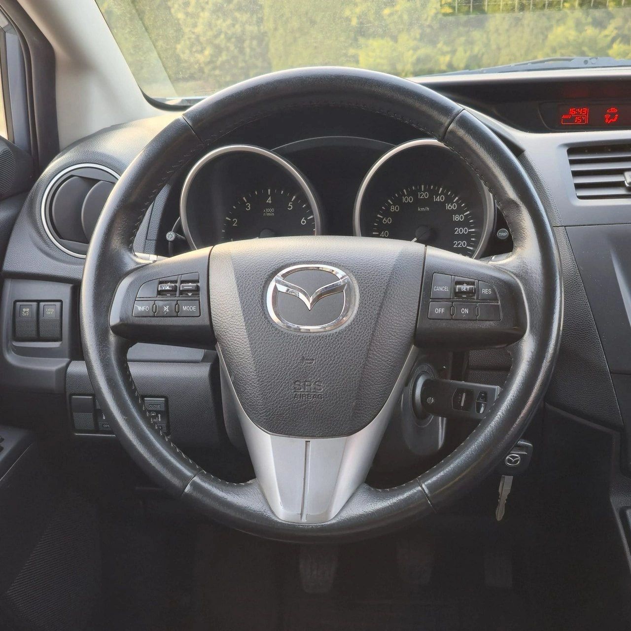 Mazda 5 - Zdjęcie 30