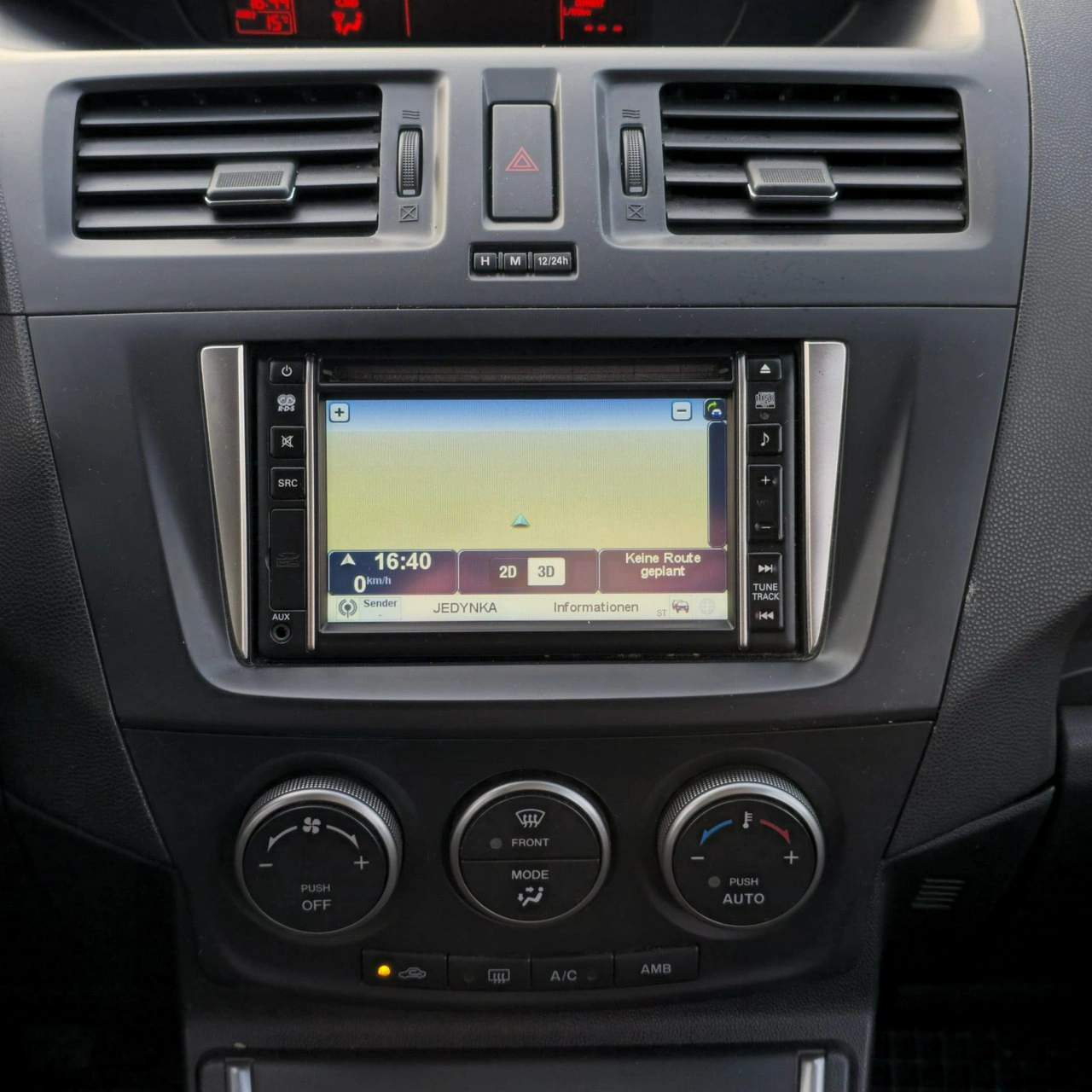 Mazda 5 - Zdjęcie 34