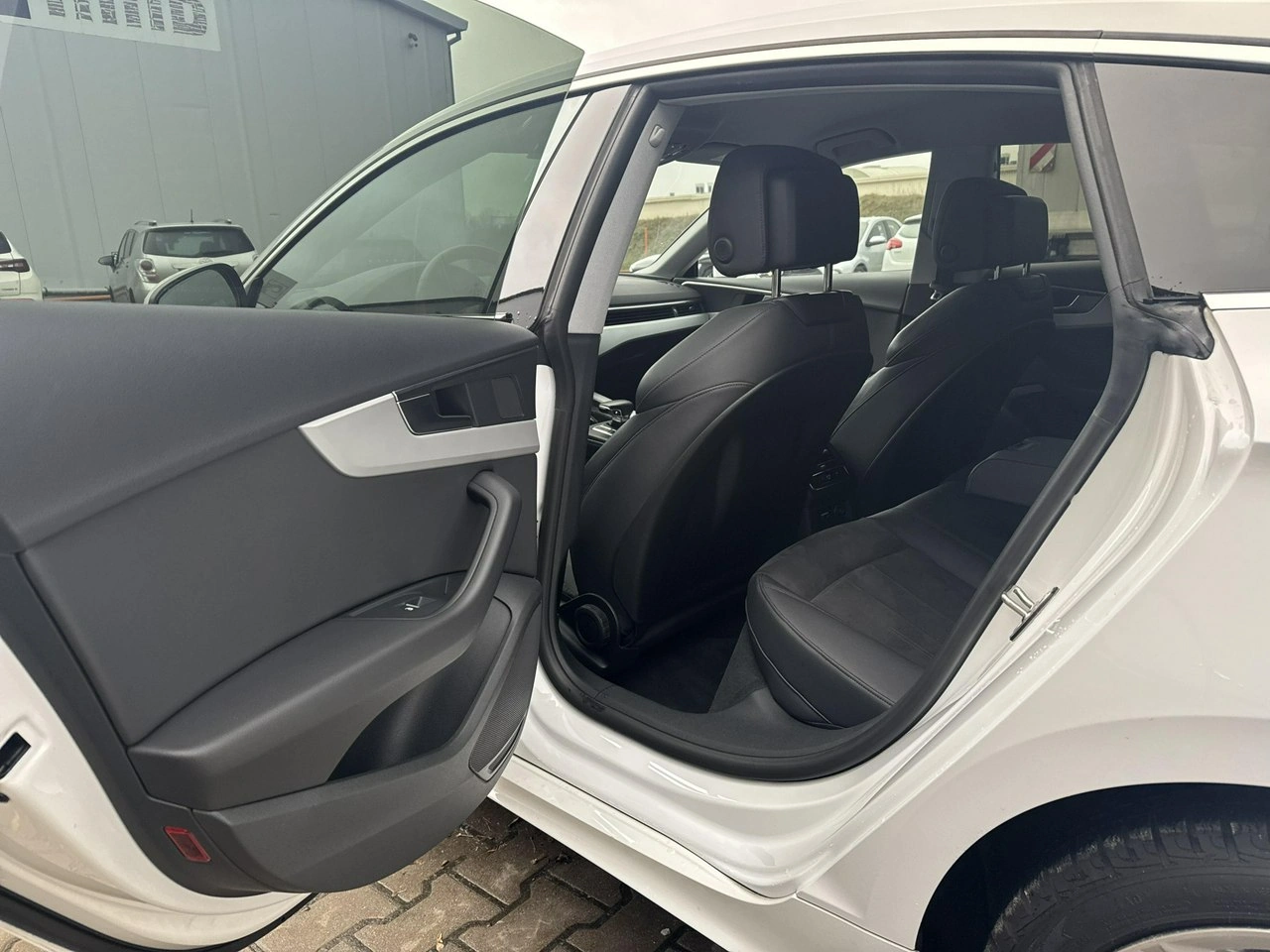 Audi A5 - Zdjęcie 13