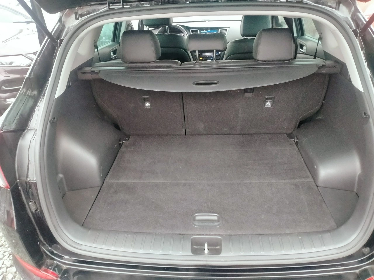 Hyundai Tucson - Zdjęcie 24