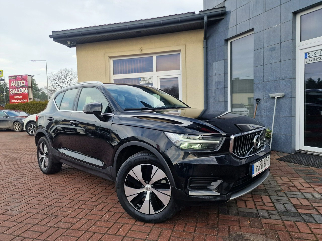 Volvo XC 40 - Zdjęcie 9