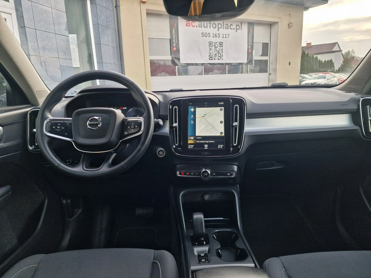 Volvo XC 40 - Zdjęcie 16