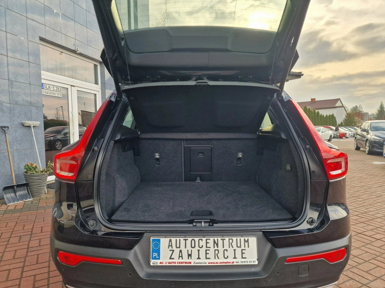 Volvo XC 40 - Zdjęcie 19
