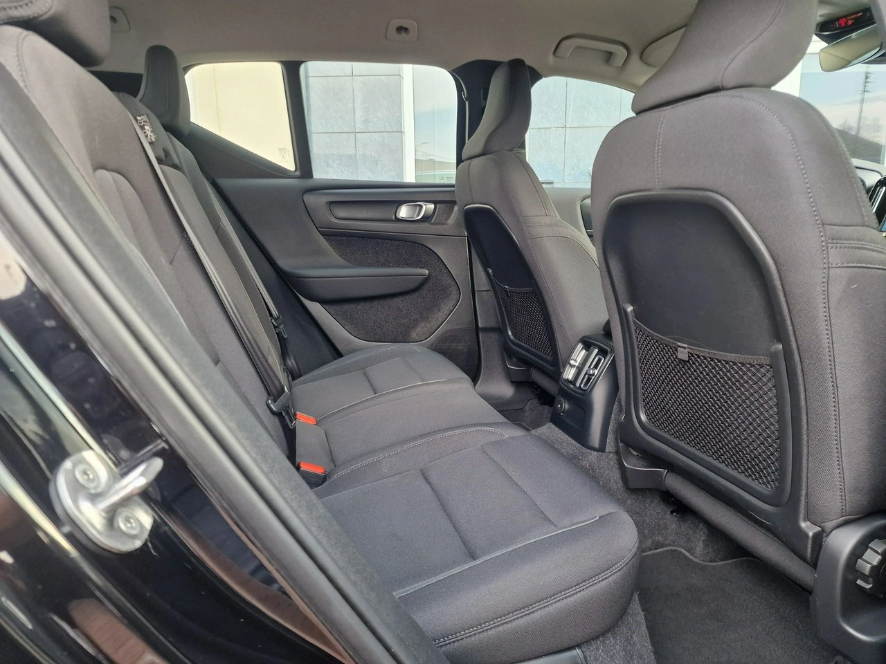 Volvo XC 40 - Zdjęcie 21
