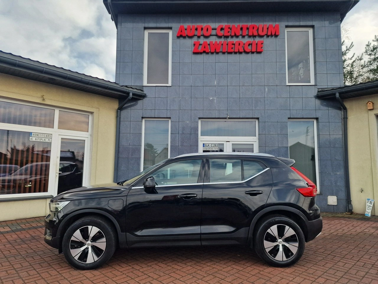 Volvo XC 40 - Zdjęcie 4