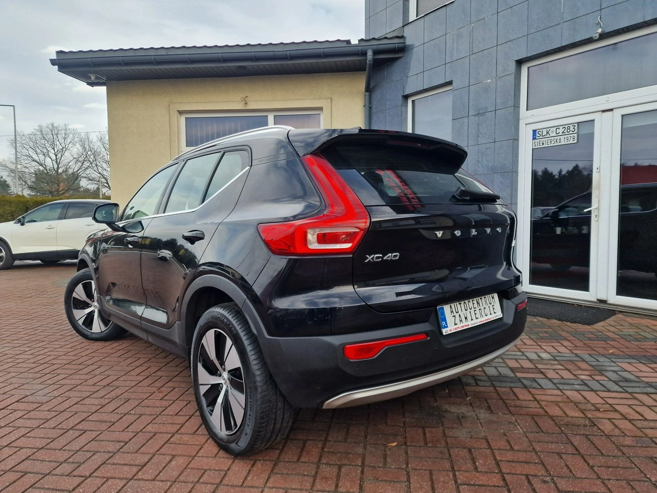 Volvo XC 40 - Zdjęcie 8
