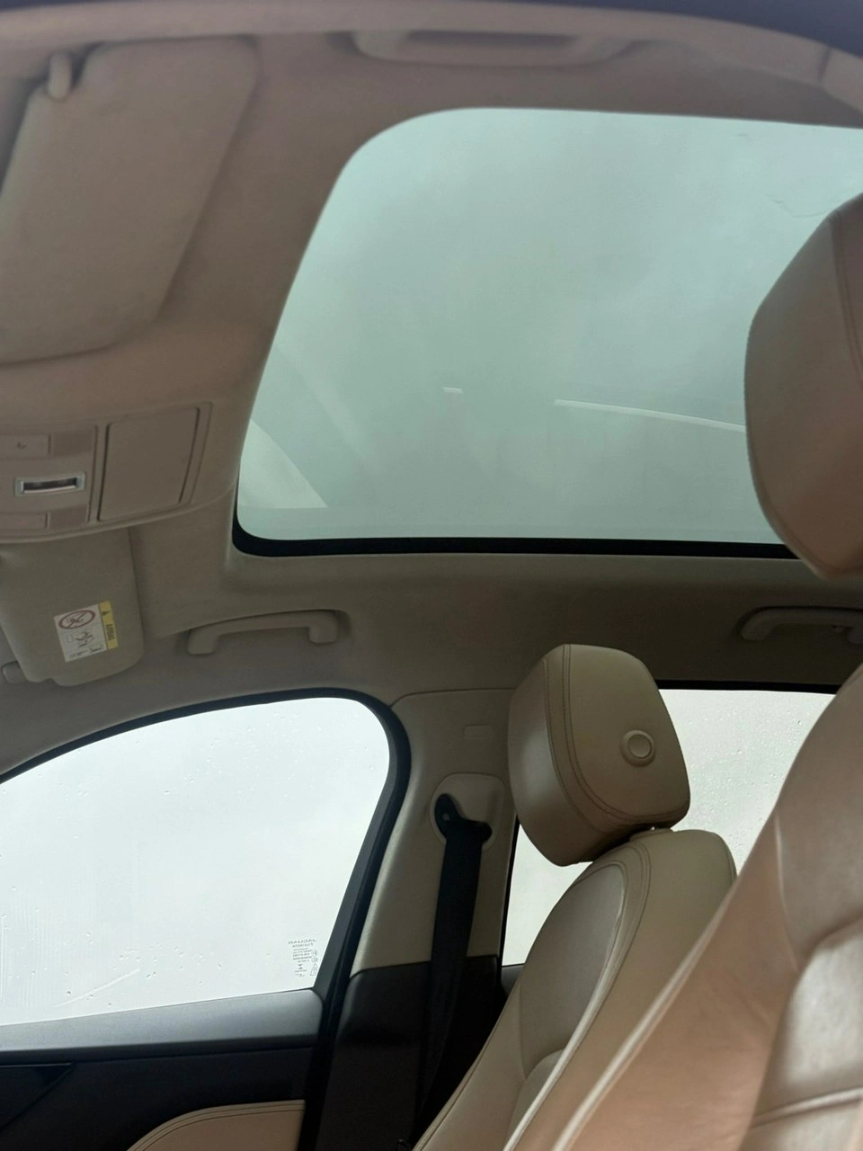 Jaguar F-Pace - Zdjęcie 20