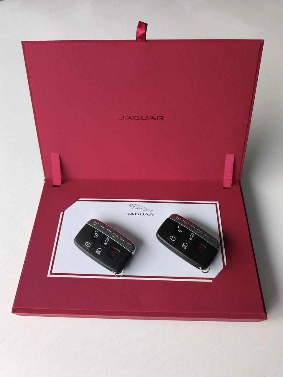 Jaguar F-Pace - Zdjęcie 33