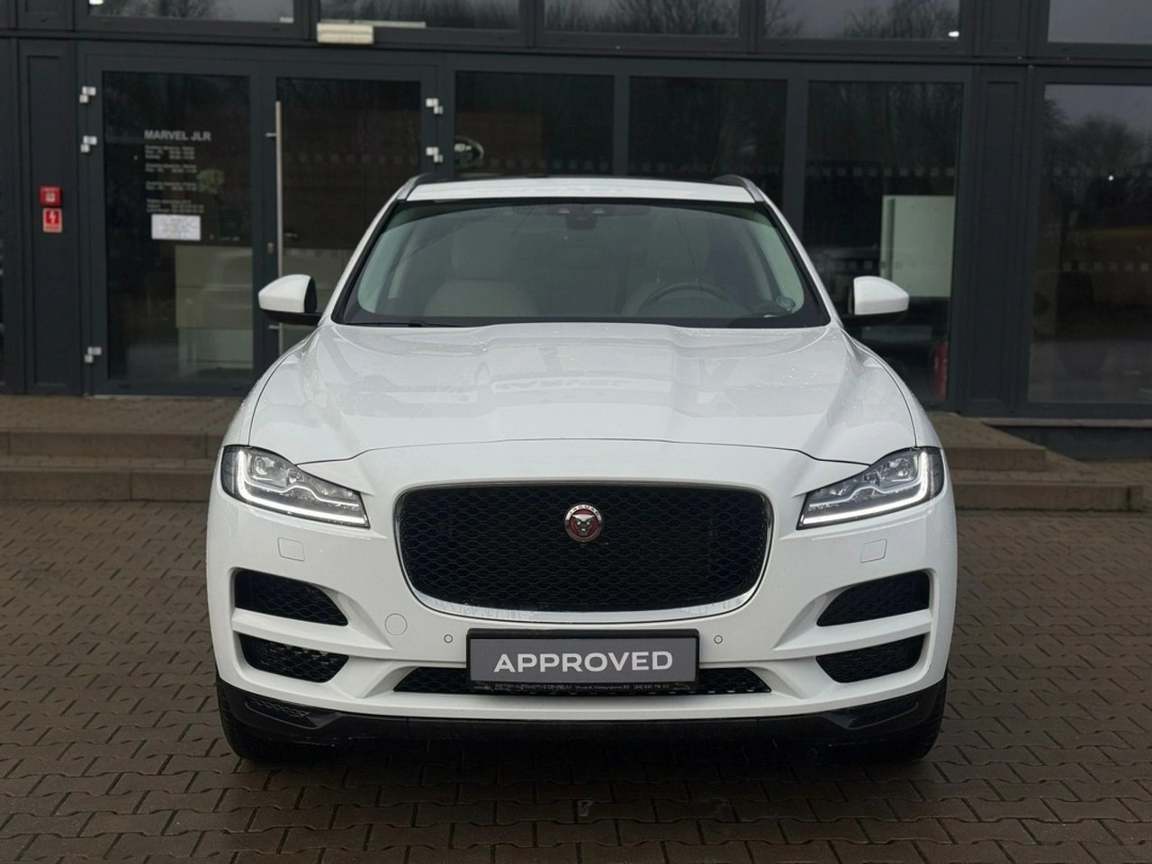 Jaguar F-Pace - Zdjęcie 2