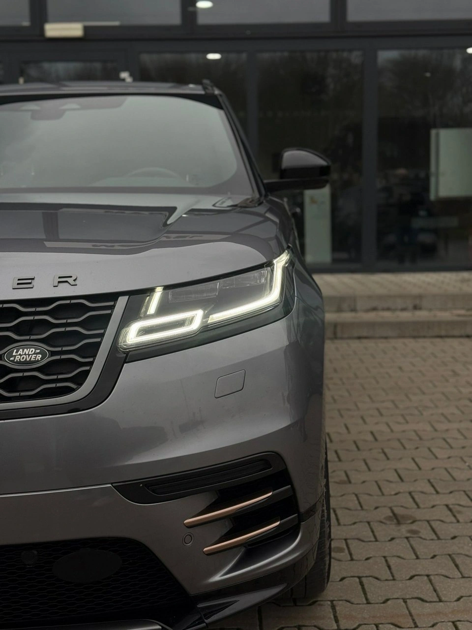 Land Rover Range Rover Velar - Zdjęcie 3