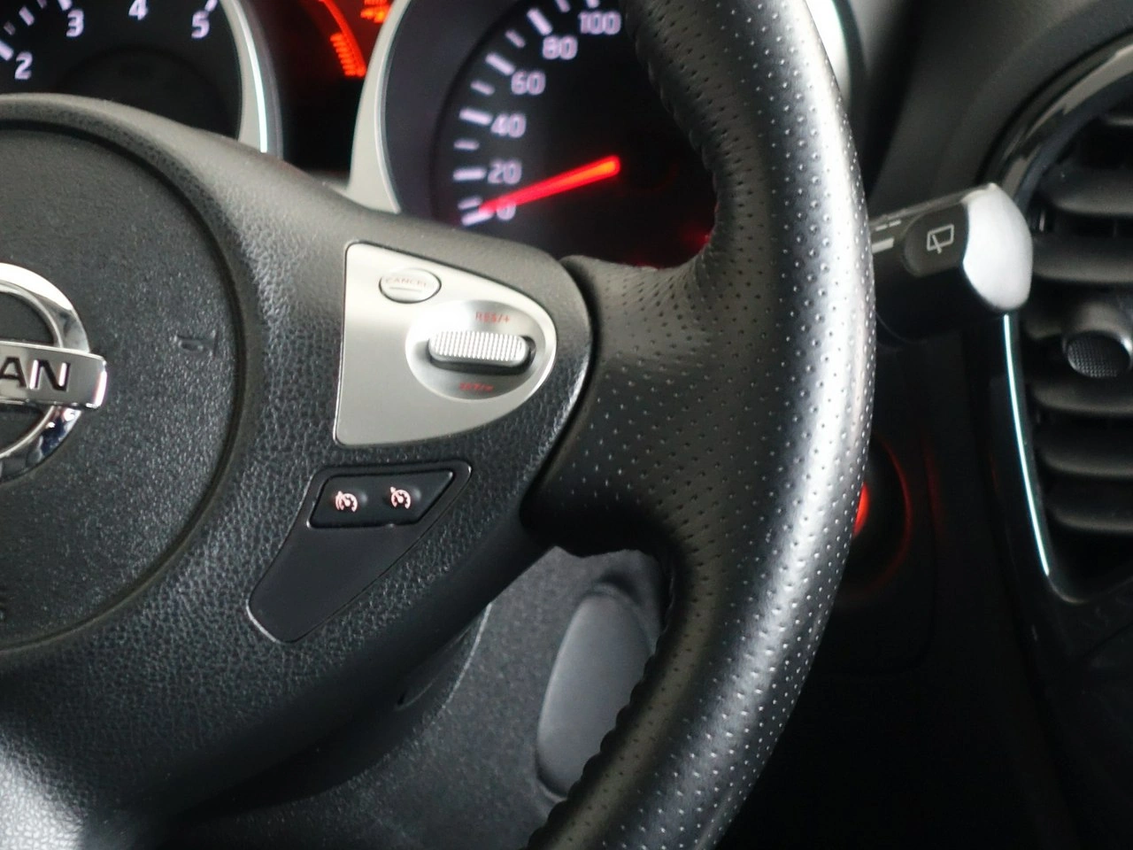 Nissan Juke - Zdjęcie 27