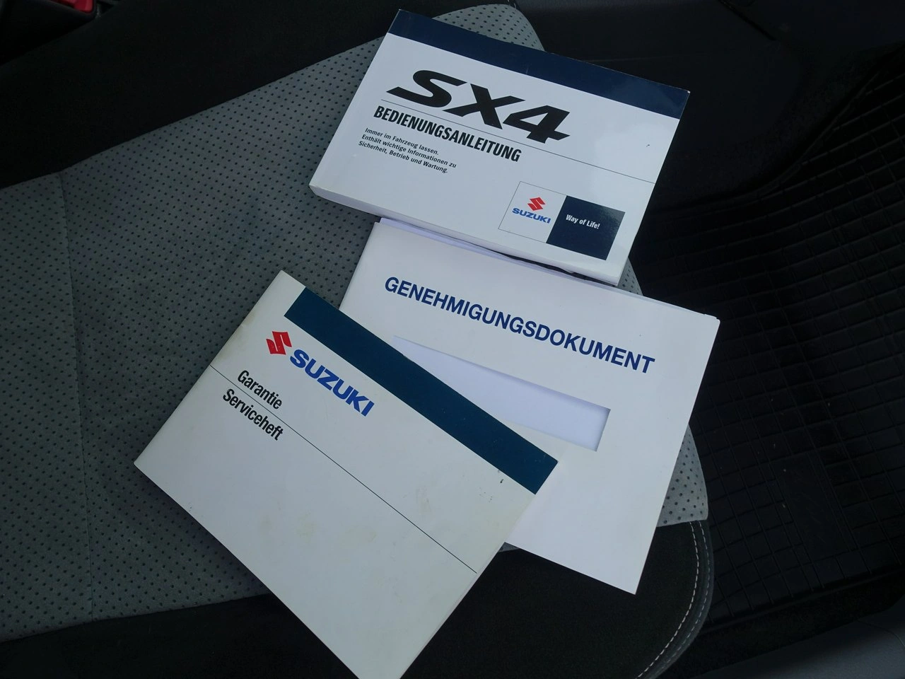 Suzuki SX4 - Zdjęcie 27