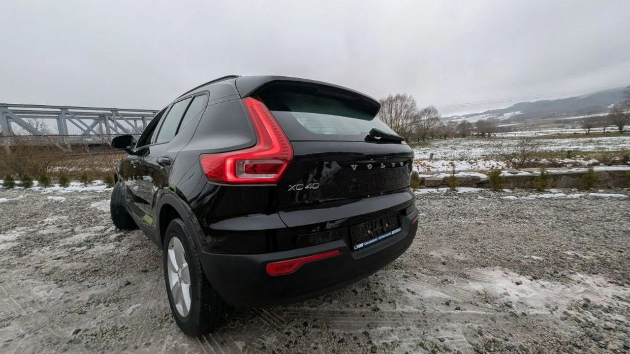 Volvo XC 40 - Zdjęcie 10