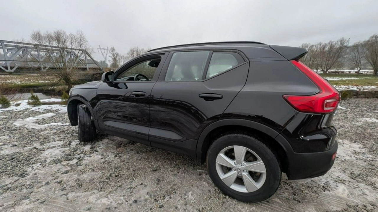 Volvo XC 40 - Zdjęcie 12